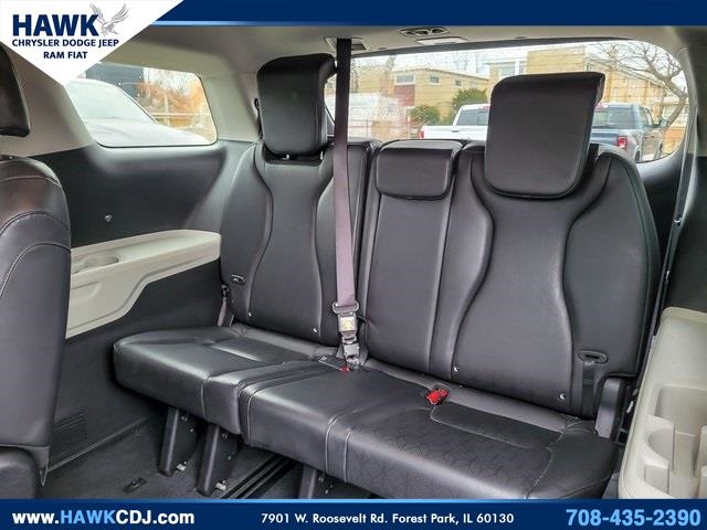 2024 KIA CARNIVAL - Image 11