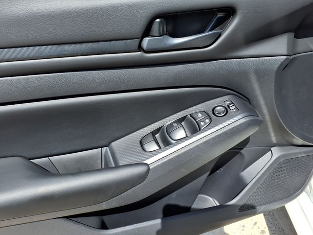 2025 Nissan Altima 2.5 S photo 25