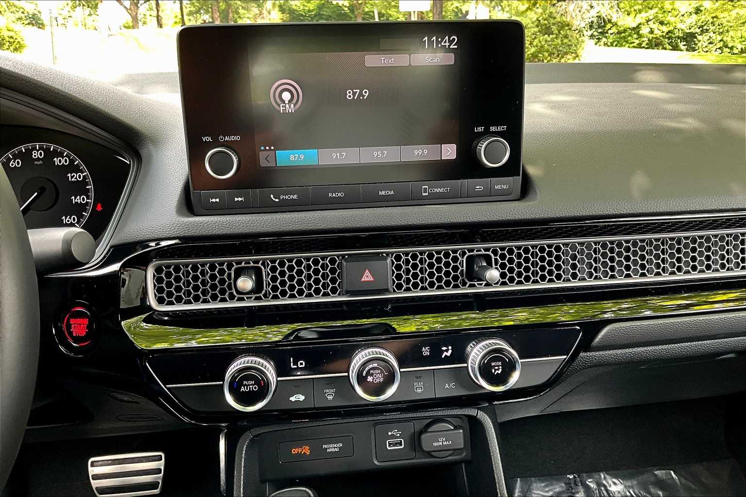 2023 Honda Civic Sport photo 6