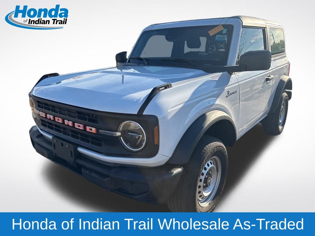 2022 Ford Bronco 2-Door Base's photo