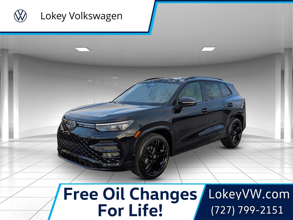 2026 Volkswagen Tiguan SE R-LINE BLACK's photo