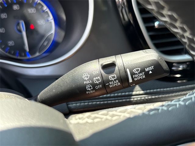 2026 Chrysler Pacifica photo 16