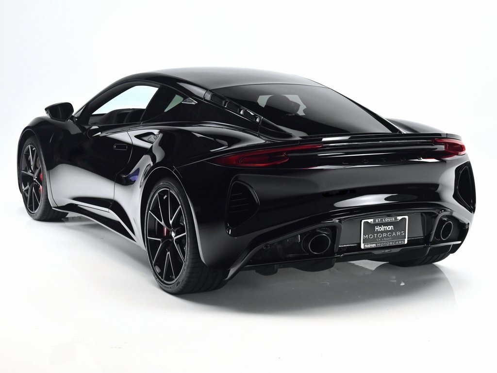 2025 Lotus Emira Base photo 6