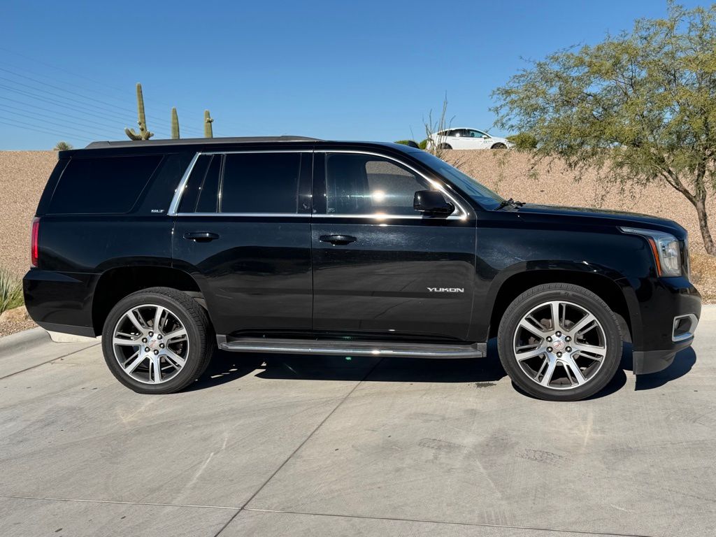 2020 Gmc Yukon SLT photo 3