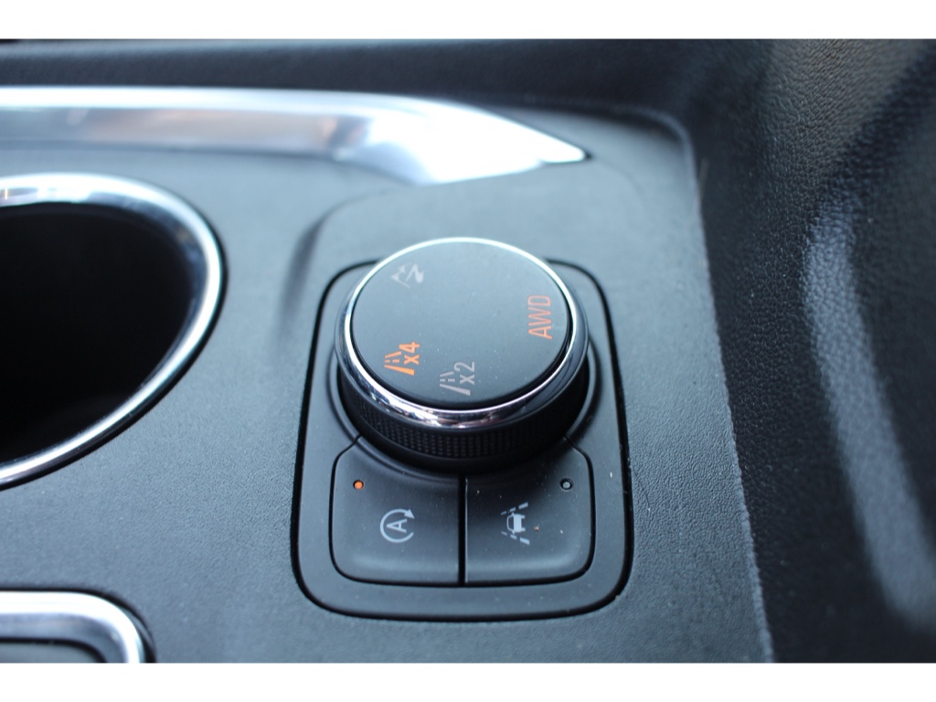 2023 Chevrolet Traverse Cloth photo 21