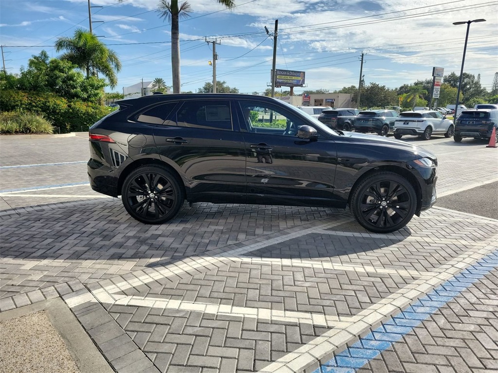 2026 Jaguar F-PACE P250 R-Dynamic S photo 7