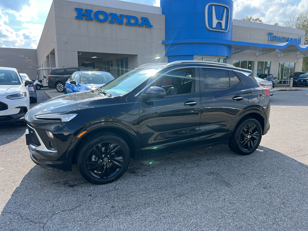 2024 Buick Encore GX Sport Touring's photo