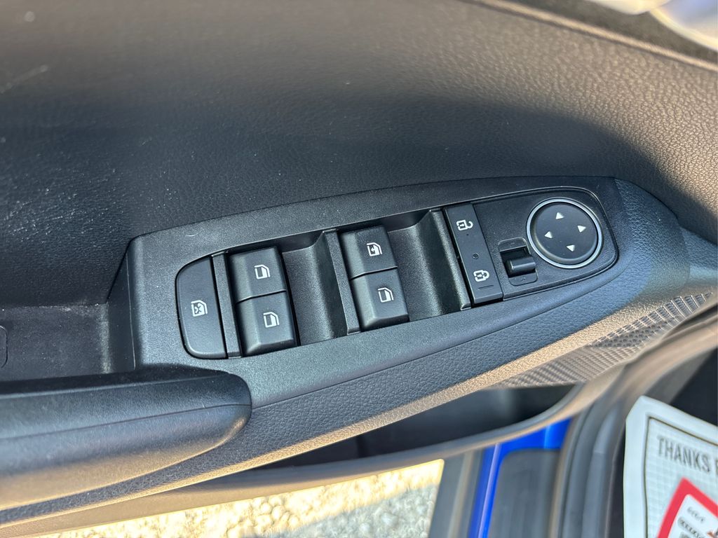 2022 Kia Seltos LX photo 27