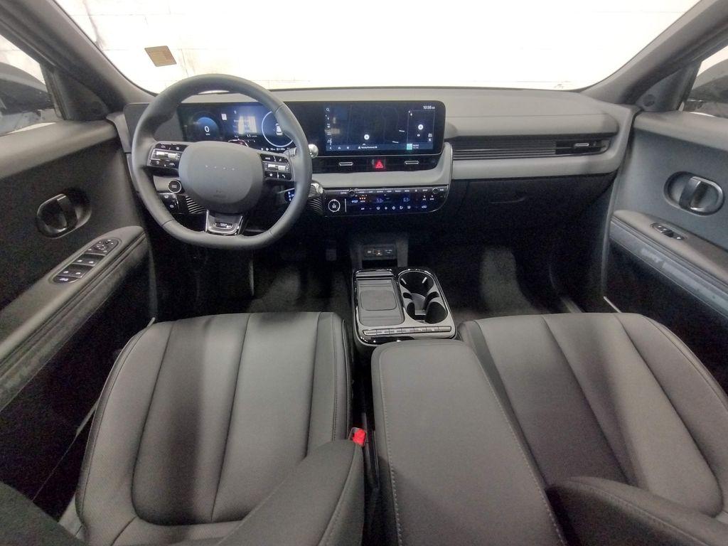 2025 Hyundai Ioniq 5 photo 32