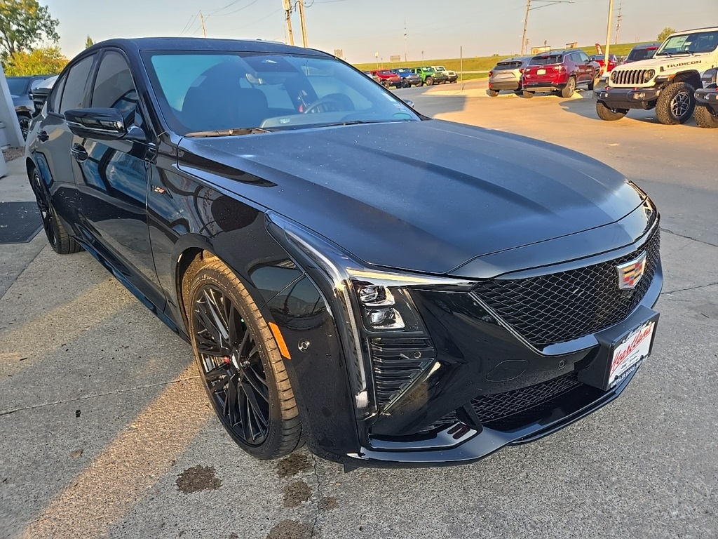 2026 Cadillac CT5 V photo 11