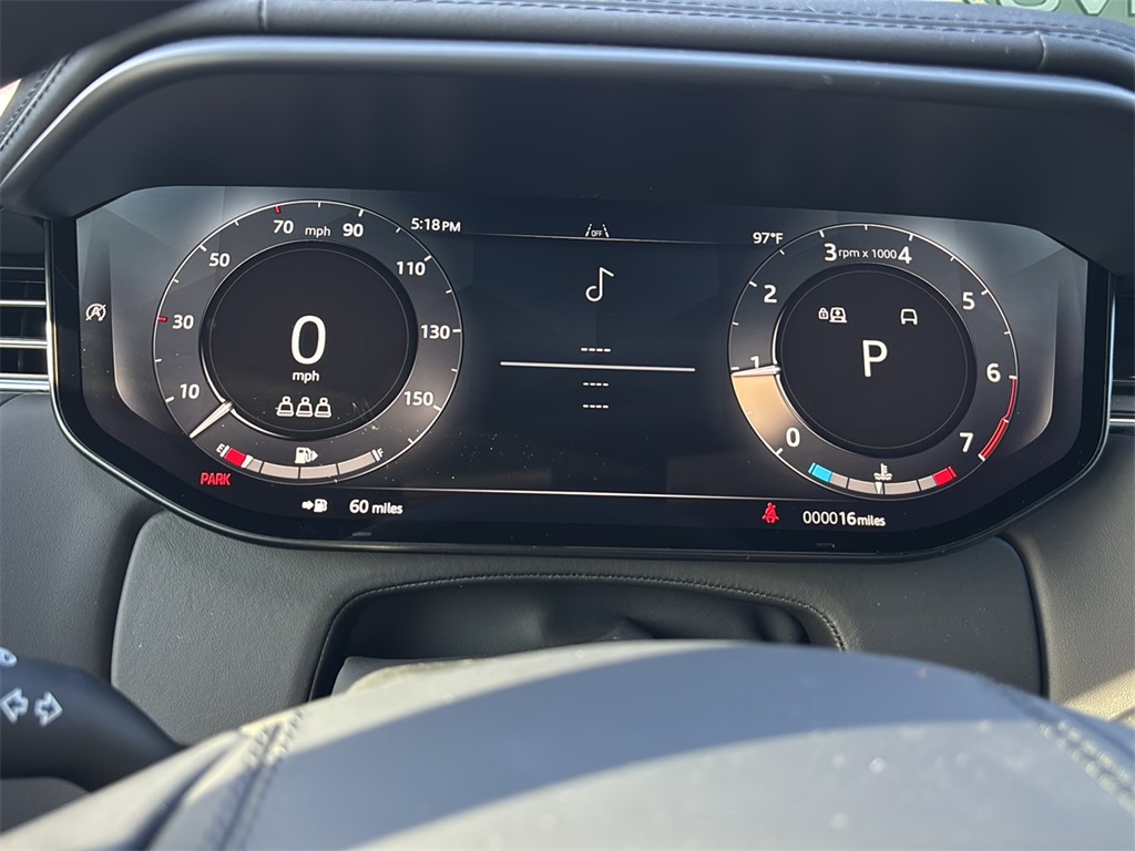 2025 Land Rover Range Rover Sport SE photo 11