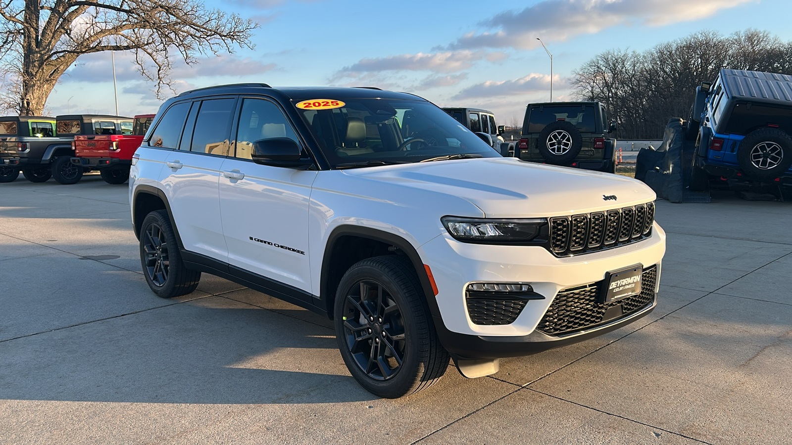 2025 Jeep Grand Cherokee Limited's photo