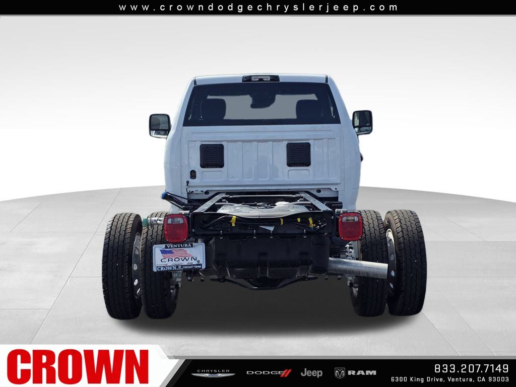 2026 Ram 5500 photo 6