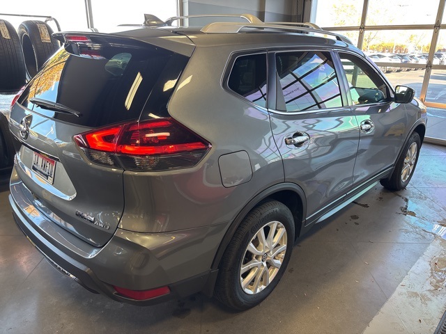 2020 Nissan Rogue S photo 3