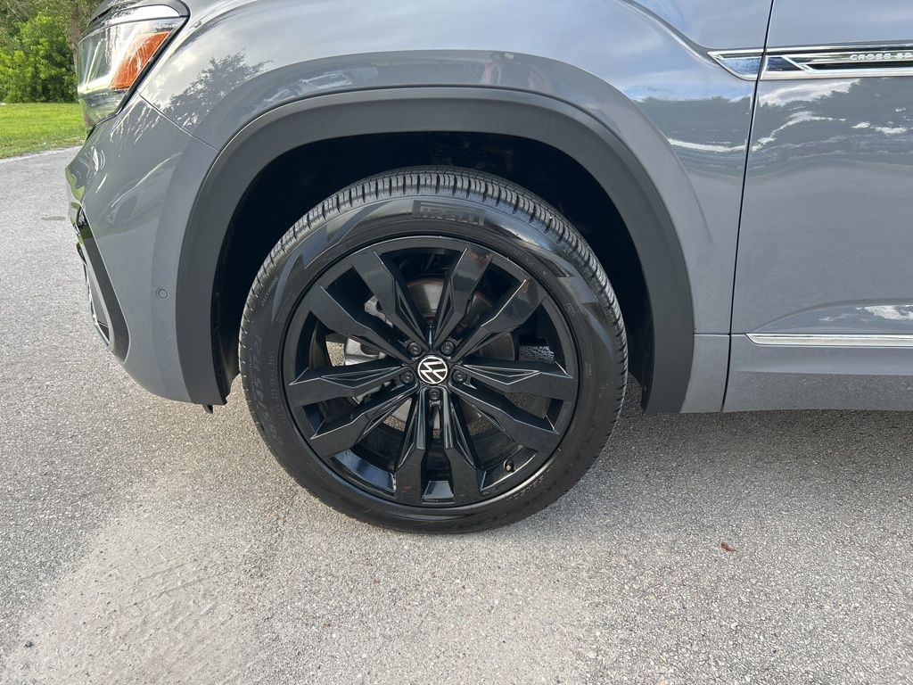 2022 Volkswagen Atlas Cross Sport V6 SEL Premium R-Line photo 51