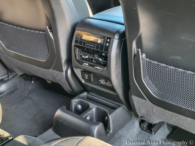 2023 JEEP GRAND CHEROKEE L - Image 29