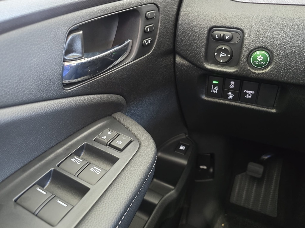 2025 Honda Ridgeline RTL photo 26