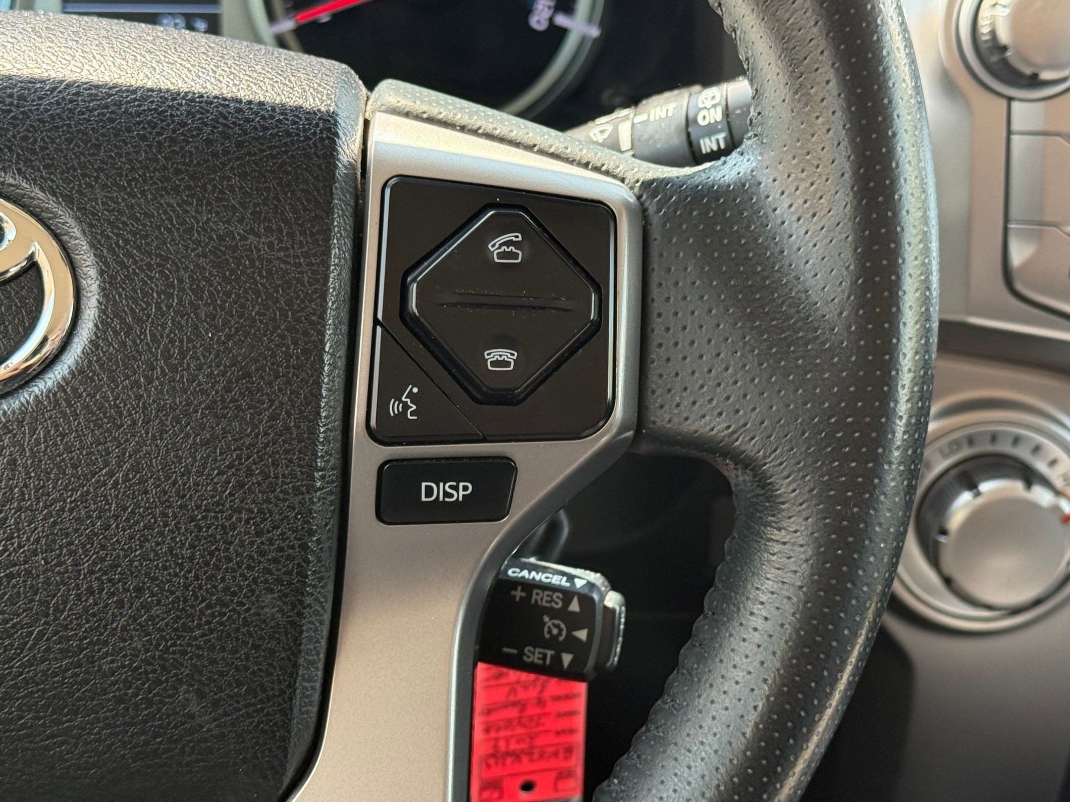 2019 Toyota 4Runner SR5 4WD photo 22