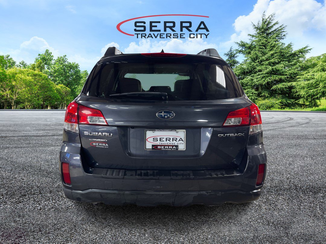 2013 Subaru Outback 2.5i Limited photo 5