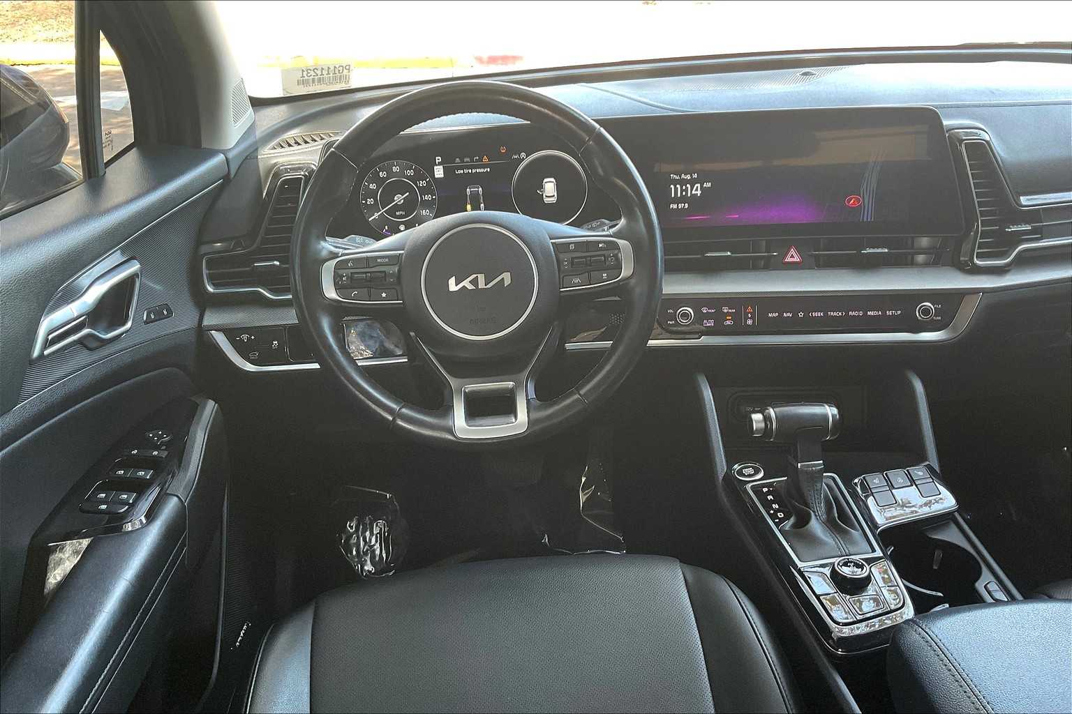 2023 Kia Sportage SX photo 4