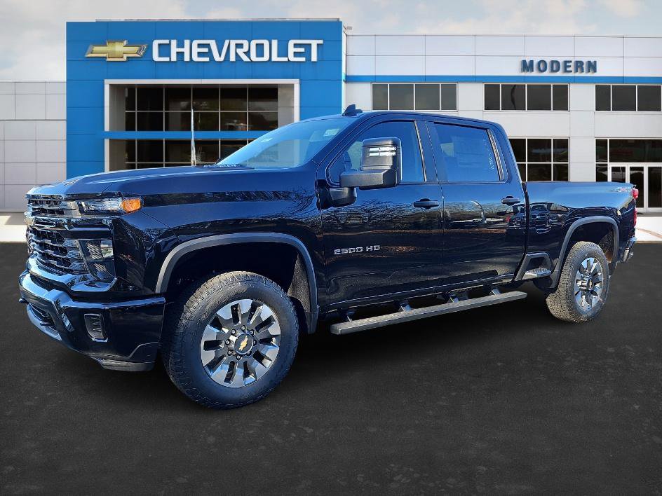 2026 Chevrolet Silverado 2500HD Custom's photo