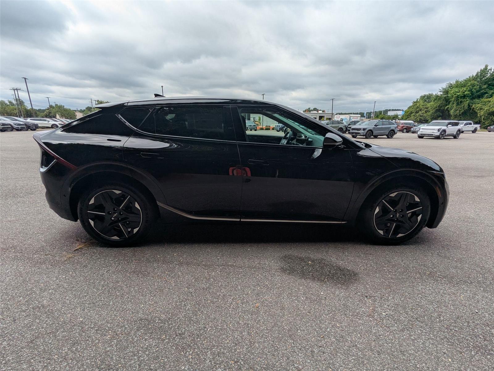 2025 Kia EV6 Light Wind photo 5