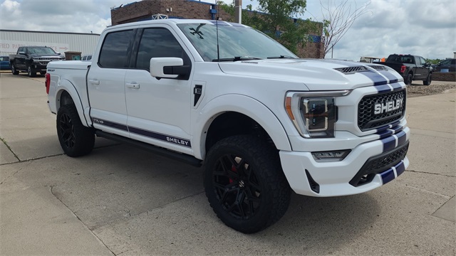 Used 2021 White Ford Lariat image 1