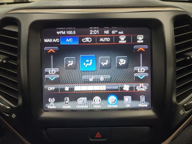 2017 Jeep Cherokee Latitude photo 24