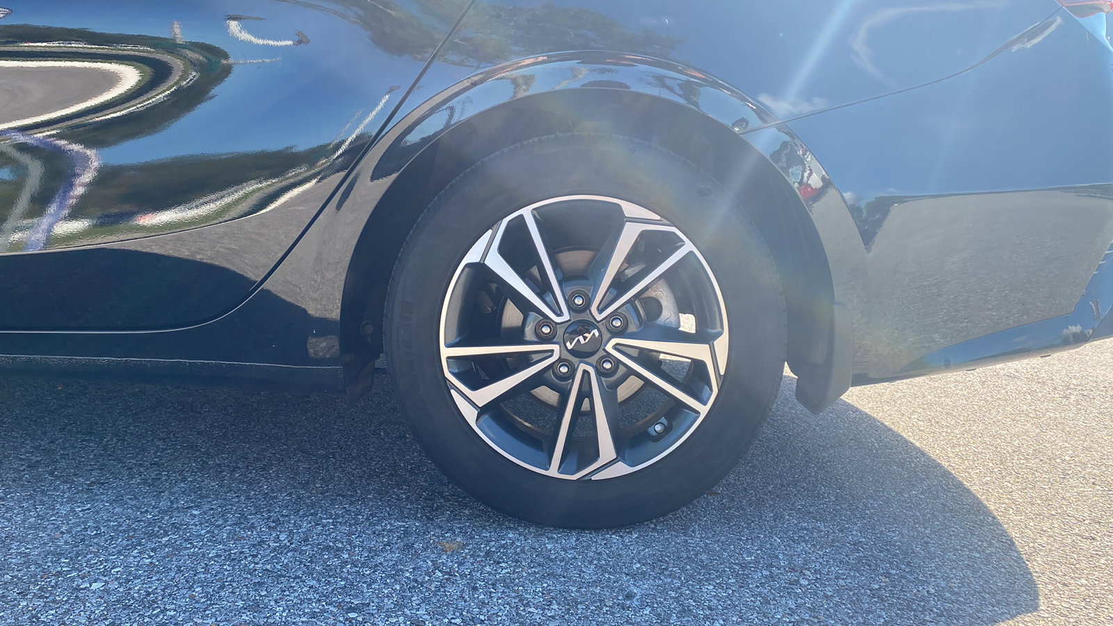 2023 Kia Forte LXS photo 21