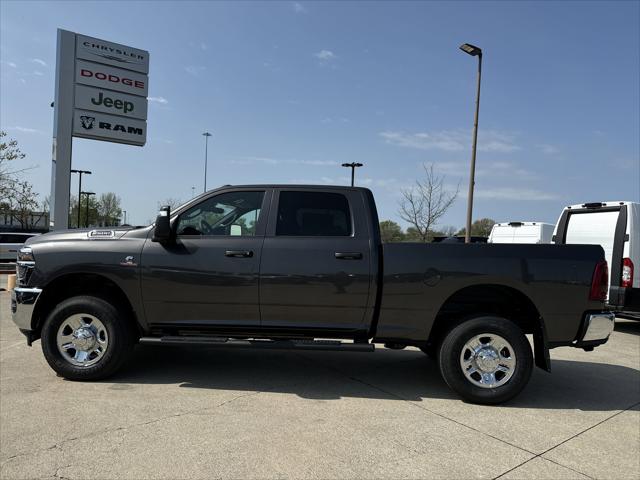 2025 Ram 2500 Tradesman photo 4