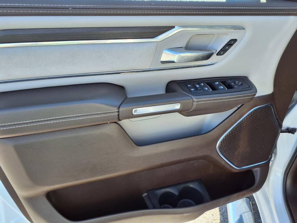 2025 Ram 1500 Laramie photo 14