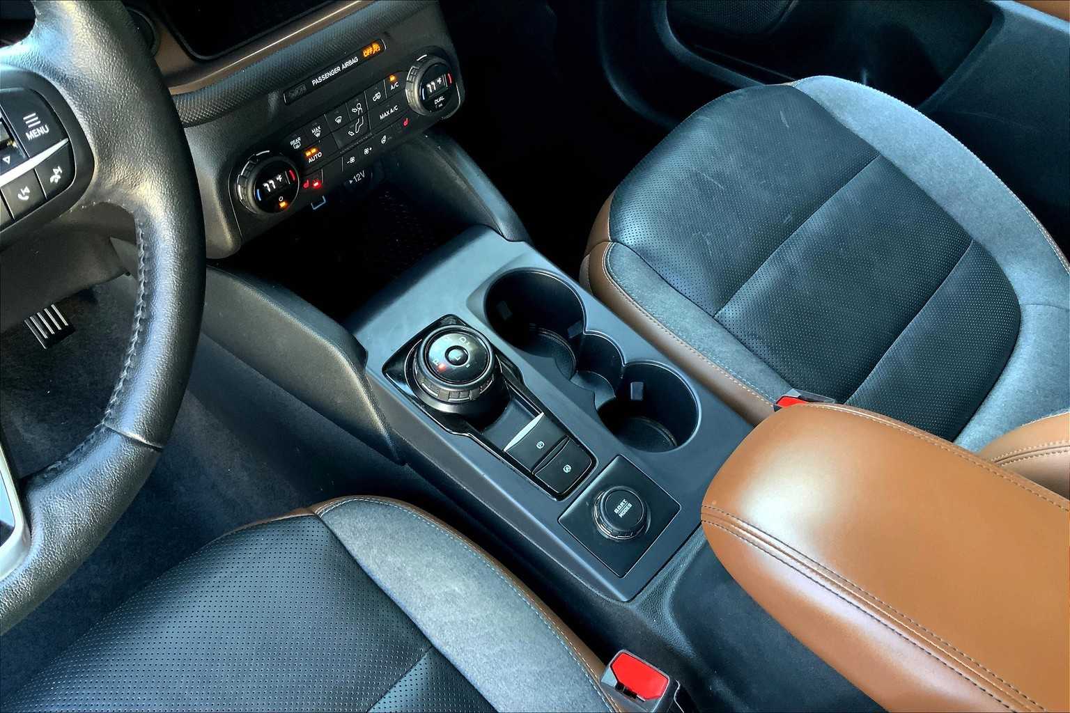 2021 Ford Bronco Sport Outer Banks photo 14