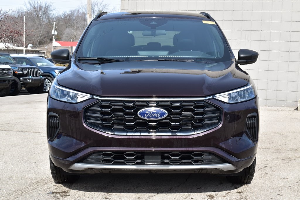 Used 2023 Ford Escape ST-Line with VIN 1FMCU9MNXPUB27932 for sale in Kansas City
