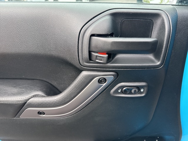 2018 Jeep Wrangler Unlimited Altitude photo 11