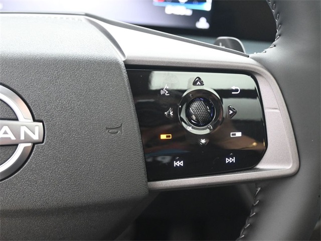 2025 Nissan Murano SL photo 2