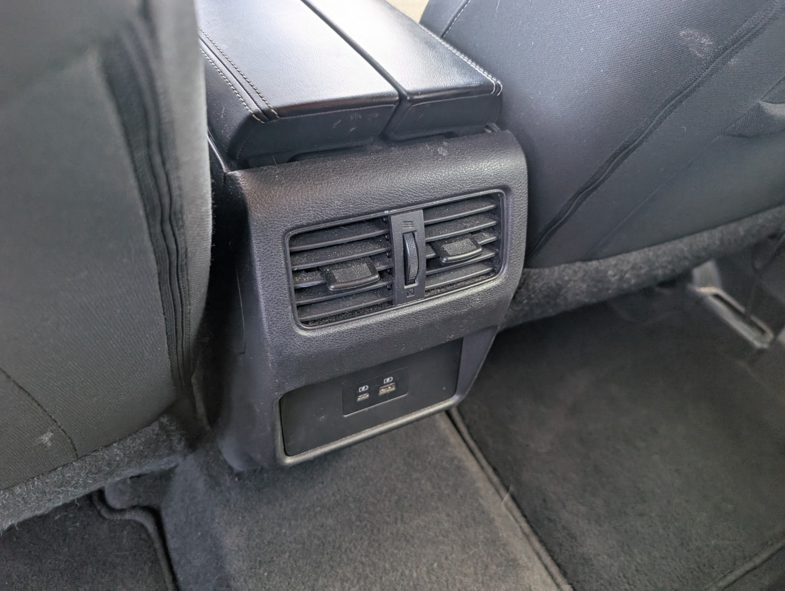 Used 2023 SILVER Nissan SV image 22