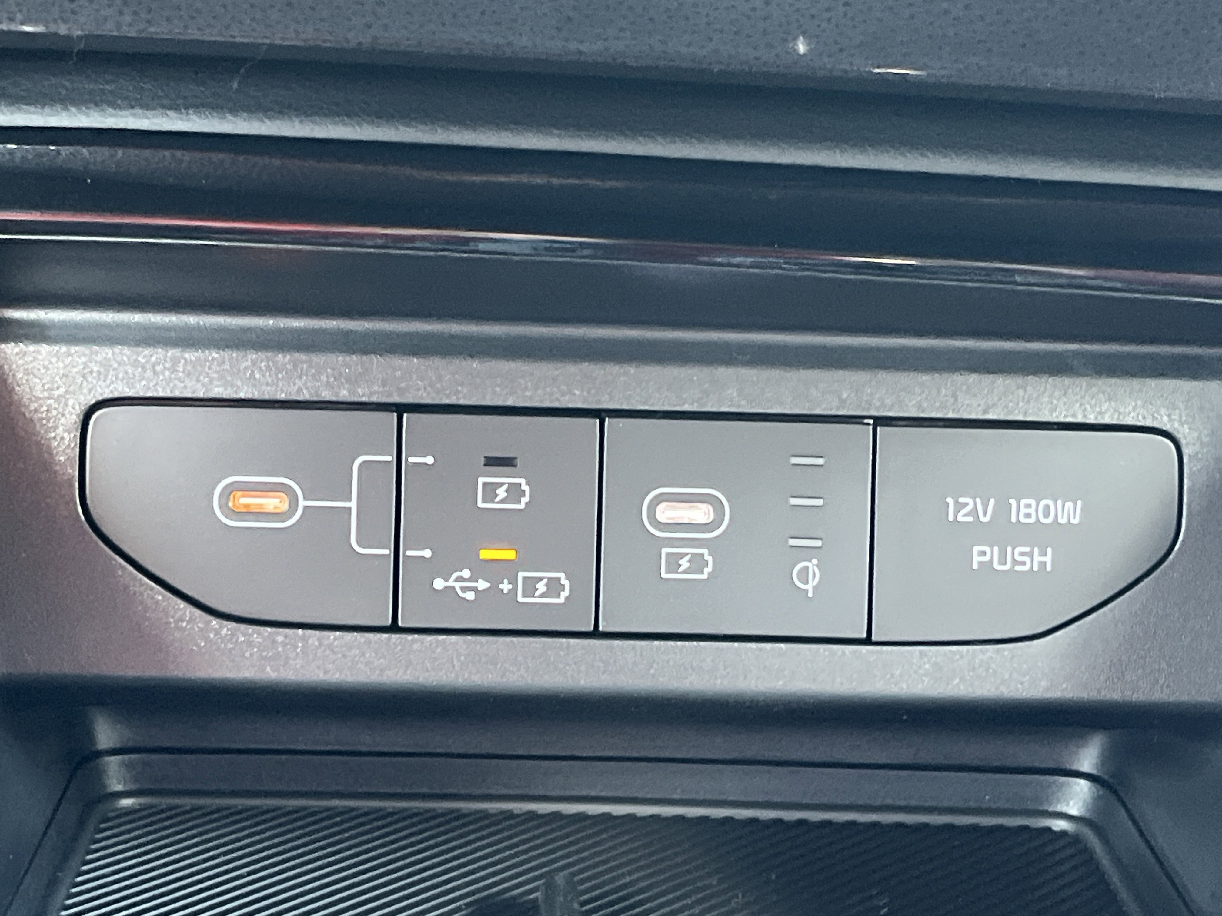 2026 Kia K5 GT-Line photo 3