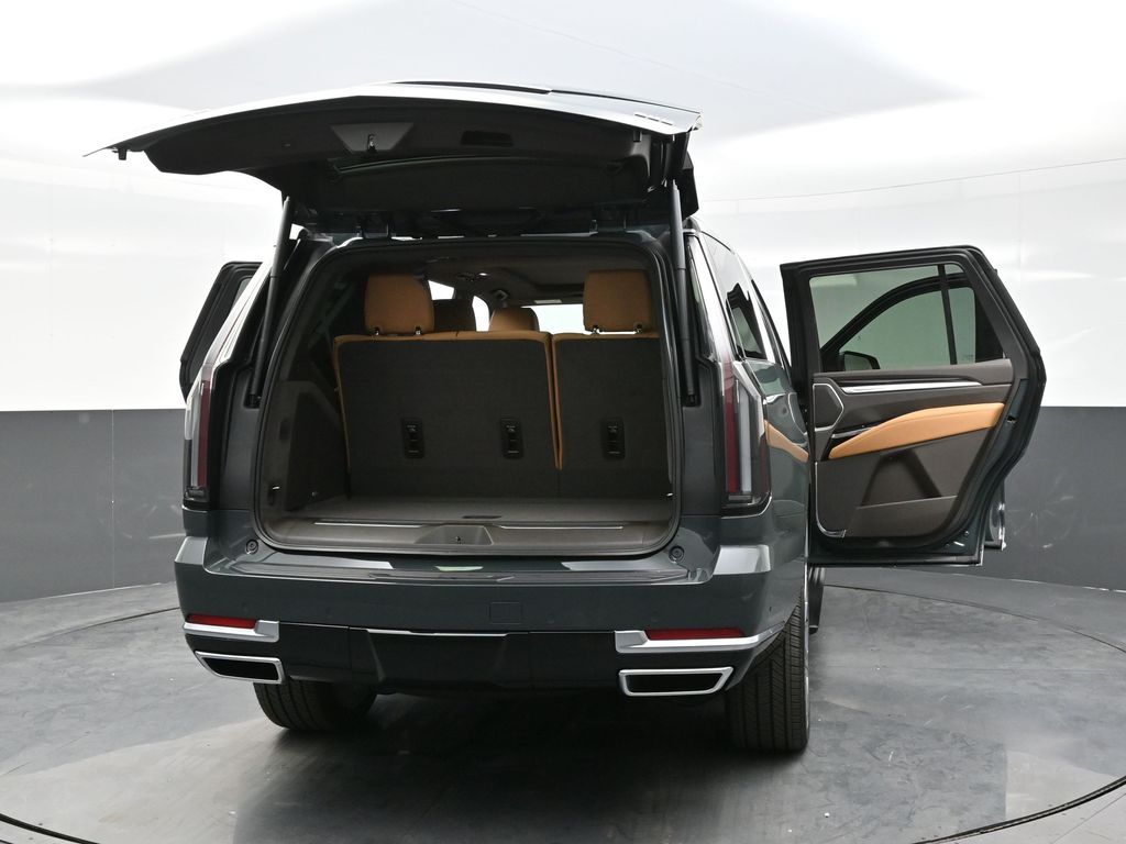 2026 Cadillac Escalade Luxury photo 27