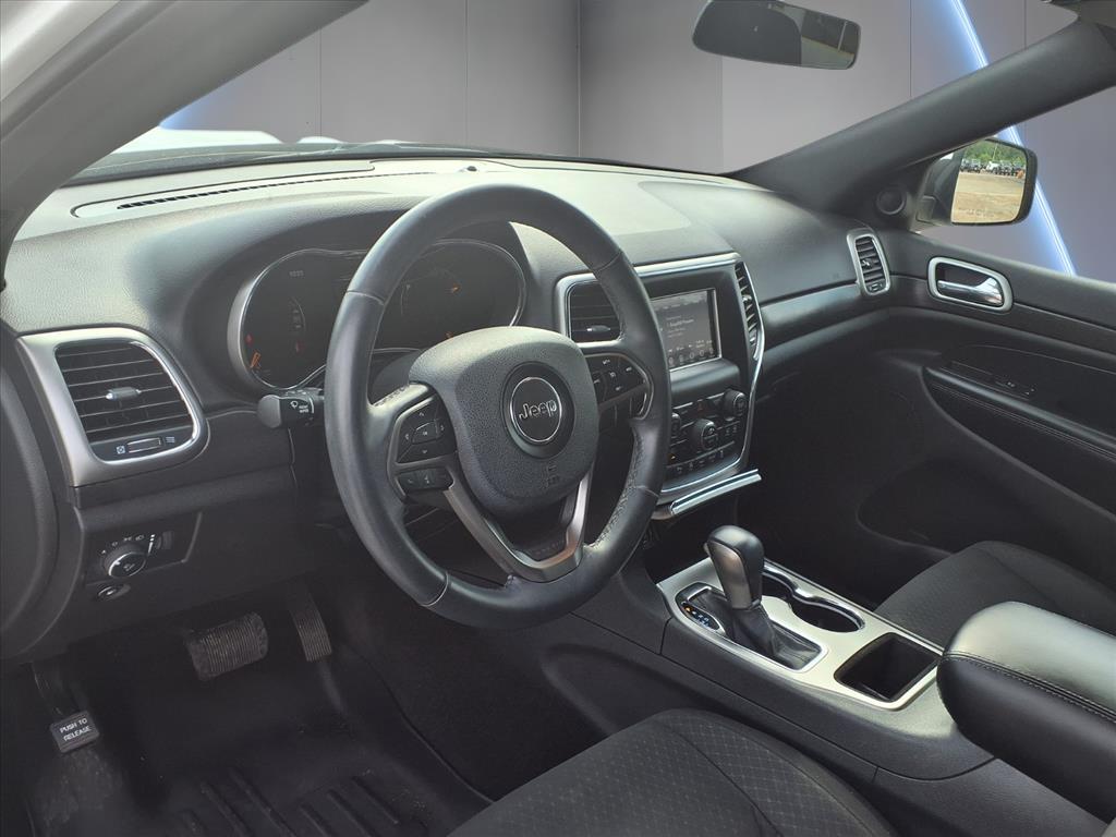 2018 Jeep Grand Cherokee Laredo E photo 6