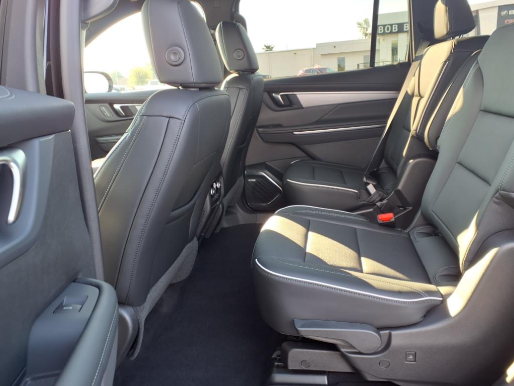 2026 Buick Enclave Preferred photo 3