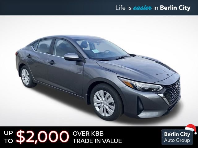 2025 Nissan Sentra S's photo