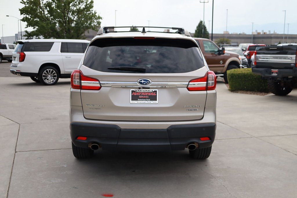 2020 Subaru Ascent Limited photo 3