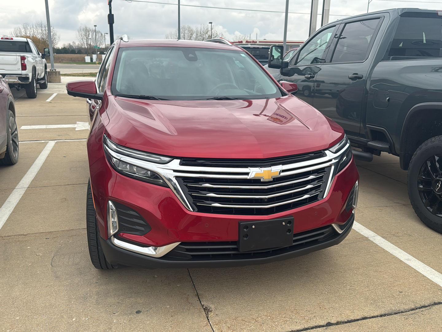 2023 Chevrolet Equinox Premier photo 3