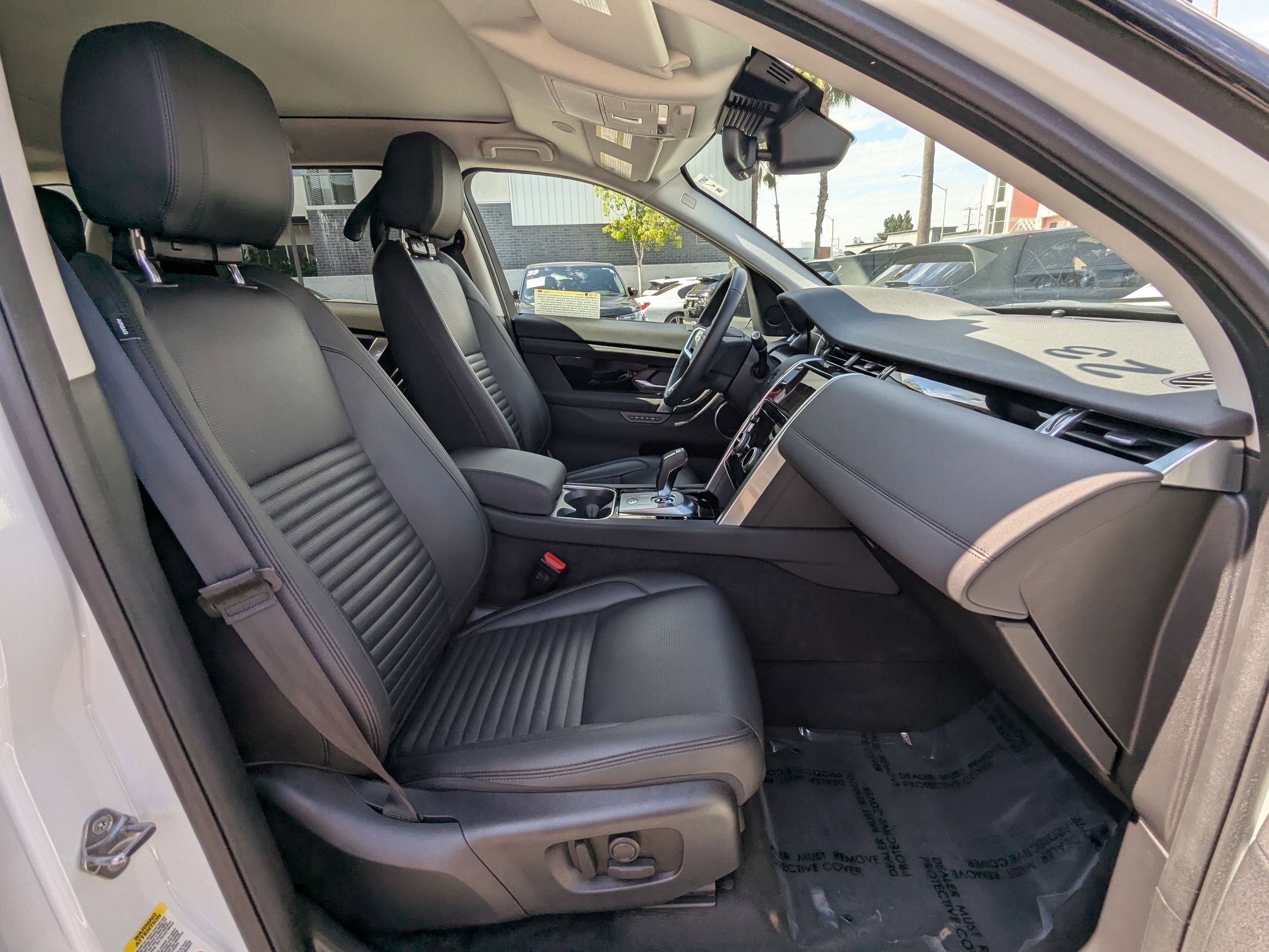 2023 Land Rover Discovery Sport SE photo 20