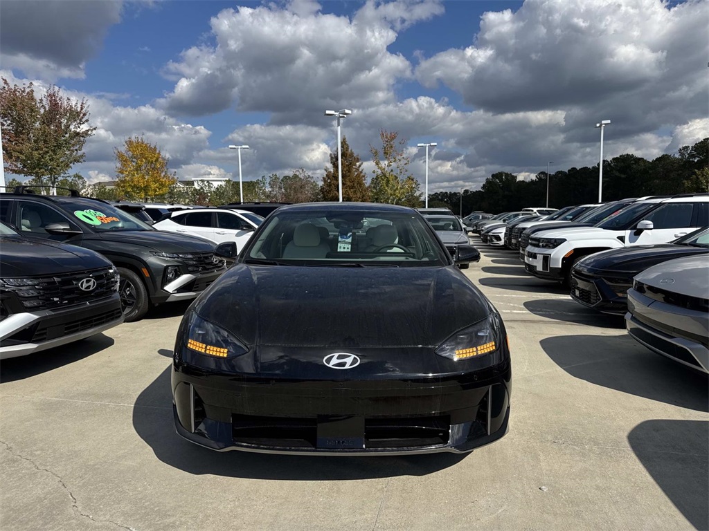 2025 Hyundai Ioniq 6 Limited photo 2