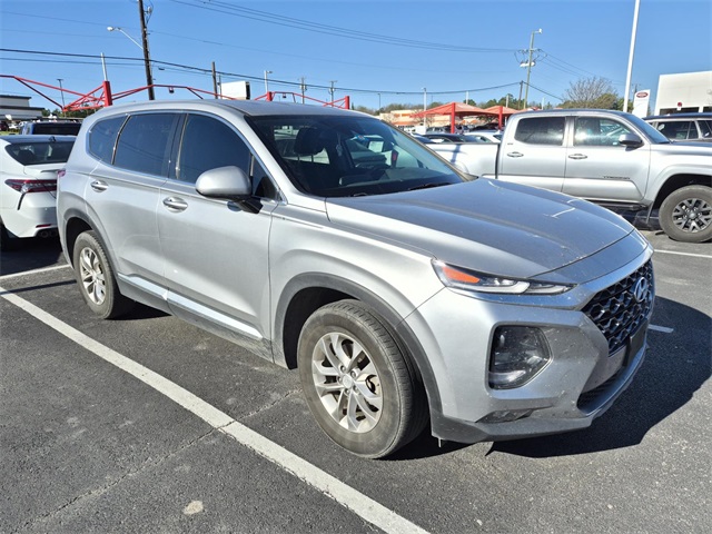 2020 Hyundai Santa Fe SEL's photo