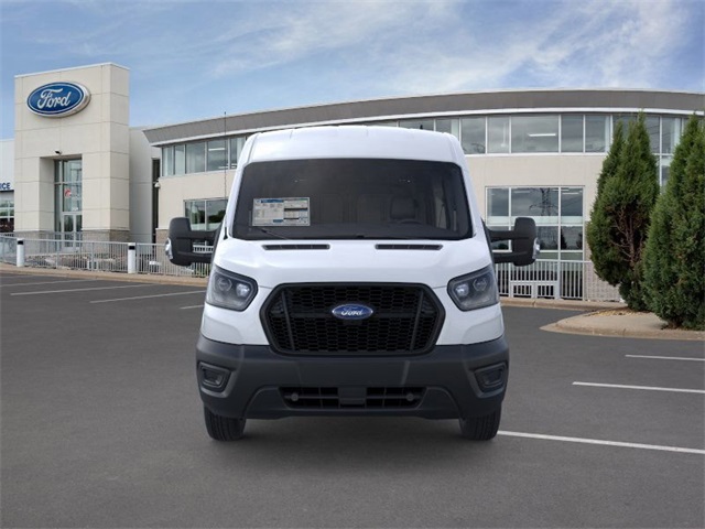 2025 Ford Transit photo 4