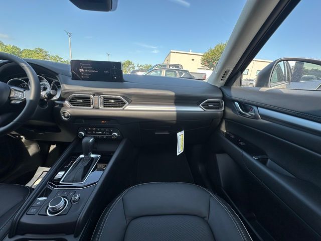 2025 Mazda CX-5 2.5 S Preferred photo 29