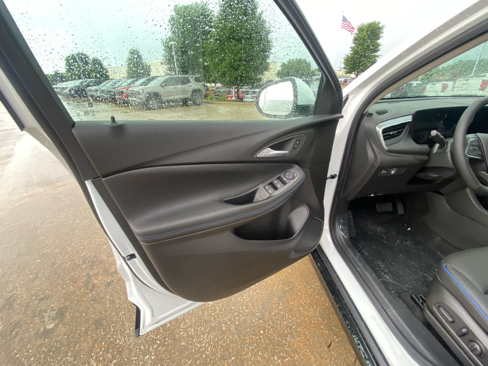 2026 Buick Encore Sport Touring photo 9