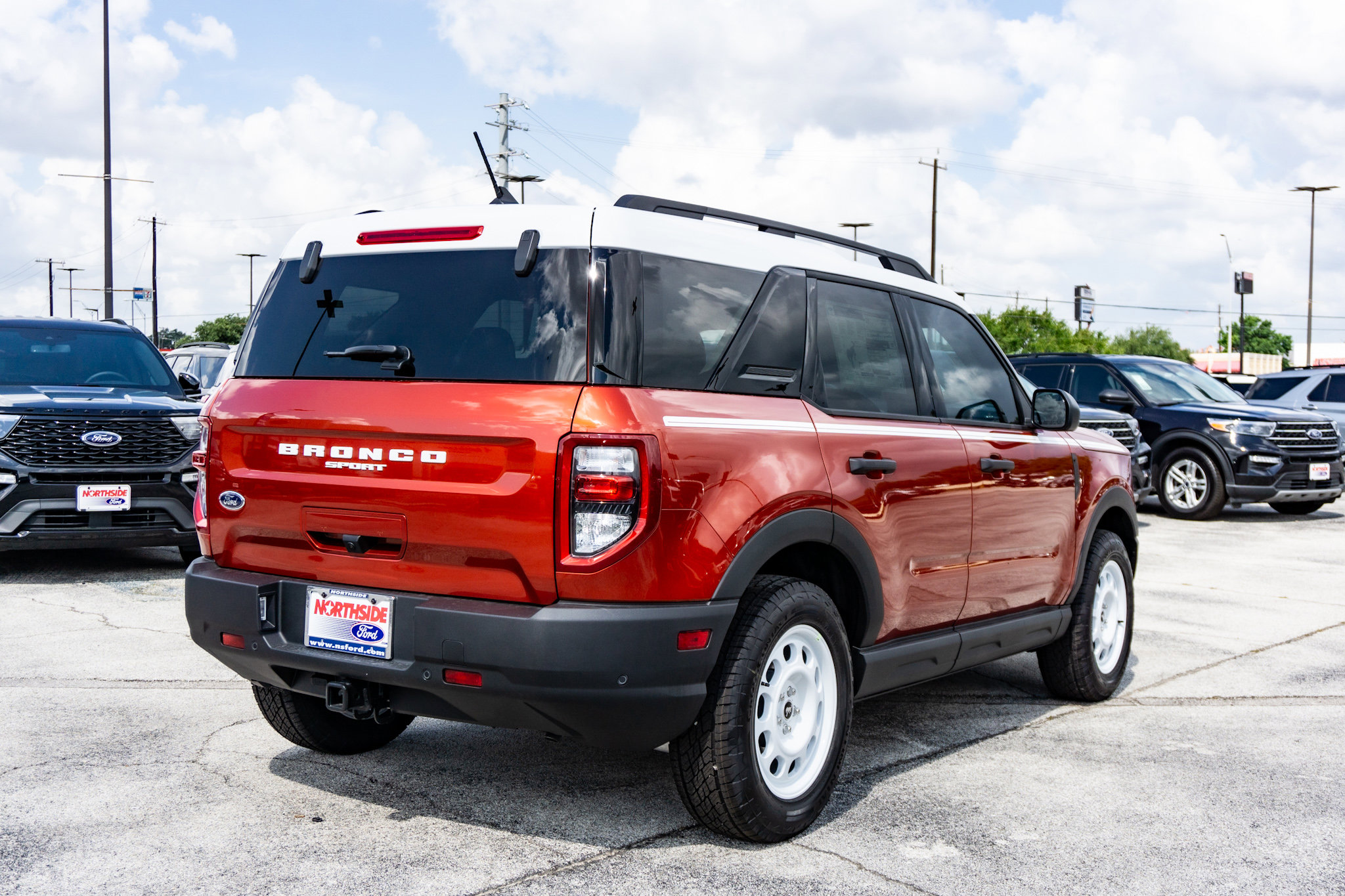 2024 Ford Bronco Sport Heritage photo 5